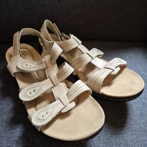 Women's Tan Clark's Sandals